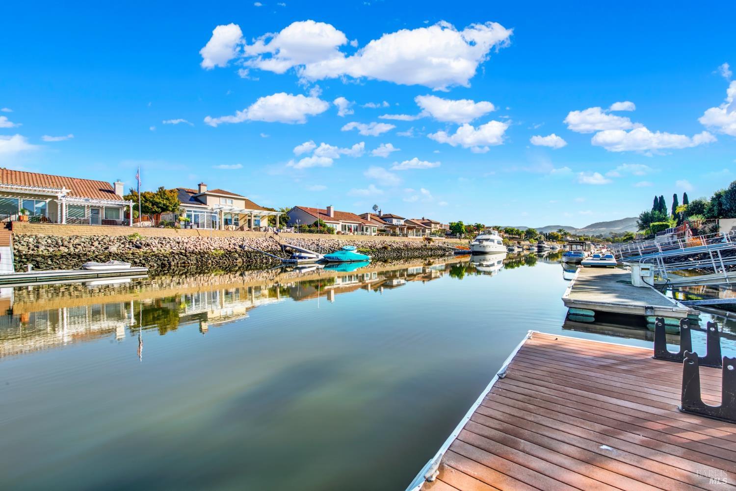 Detail Gallery Image 10 of 43 For 58 Sea Breeze Ct, Napa,  CA 94559 - 4 Beds | 2/1 Baths