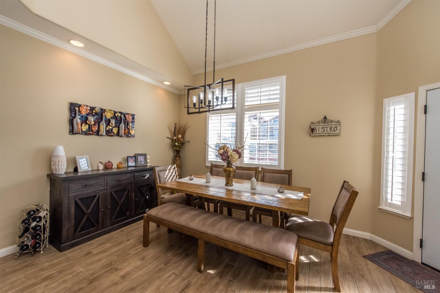 Detail Gallery Image 7 of 36 For 2234 Gold Leaf Ln, Santa Rosa,  CA 95403 - 4 Beds | 2/1 Baths