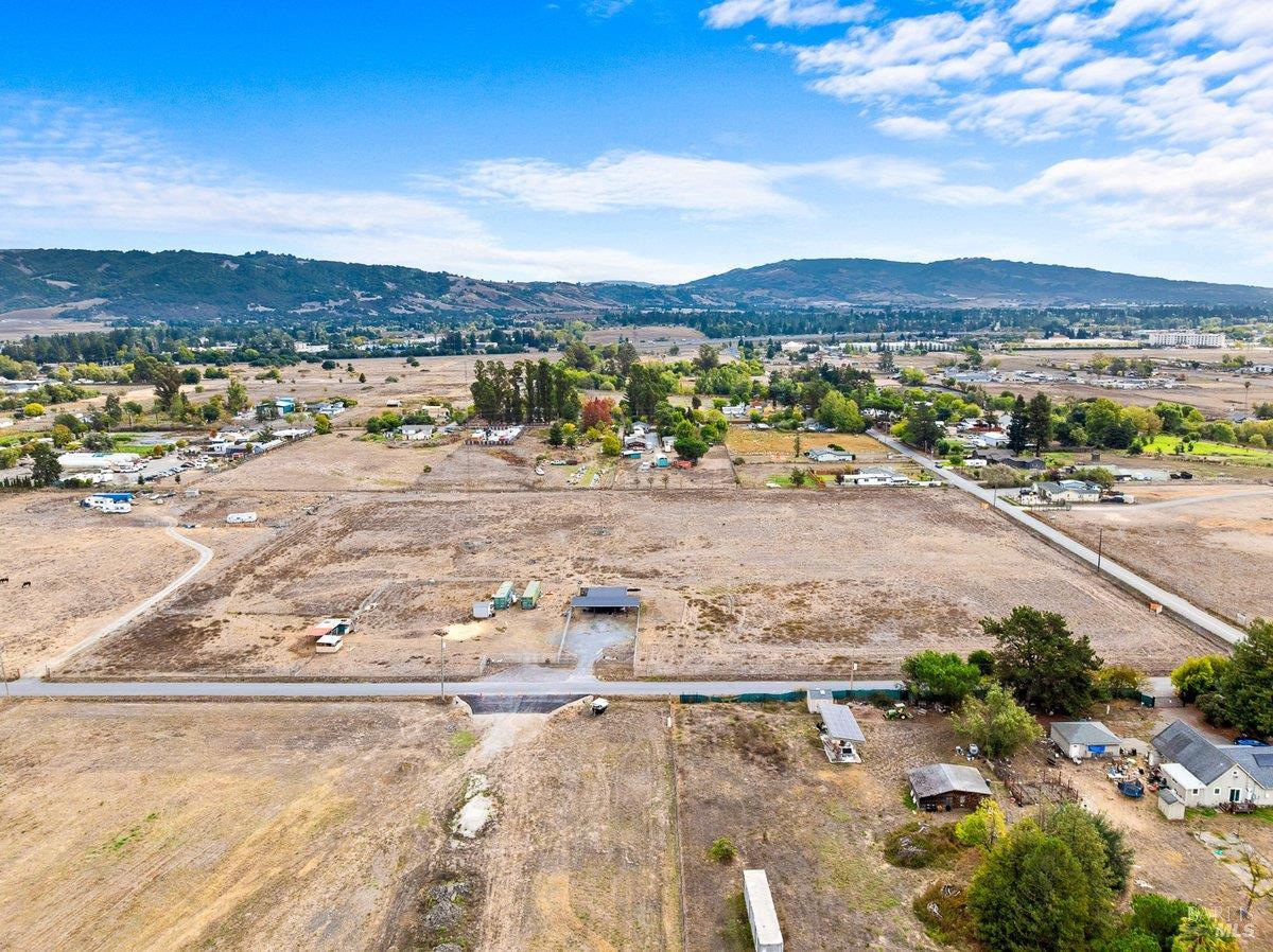 Detail Gallery Image 8 of 8 For 391 Millbrae Ave, Santa Rosa,  CA 95407 - – Beds | – Baths