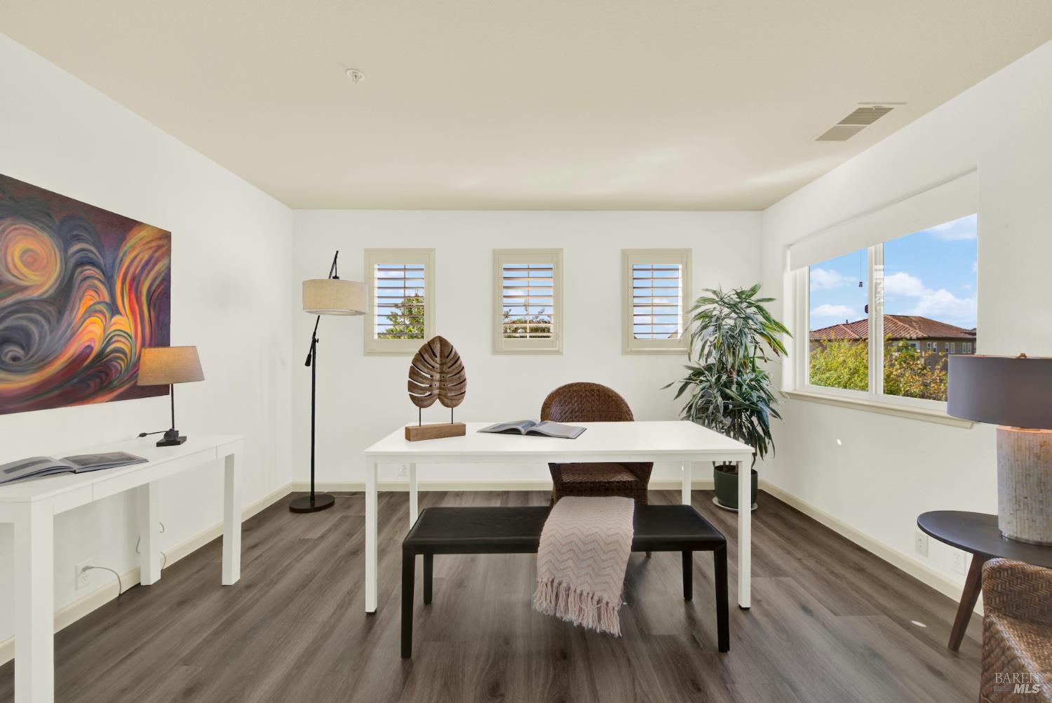 Detail Gallery Image 23 of 43 For 58 Sea Breeze Ct, Napa,  CA 94559 - 4 Beds | 2/1 Baths
