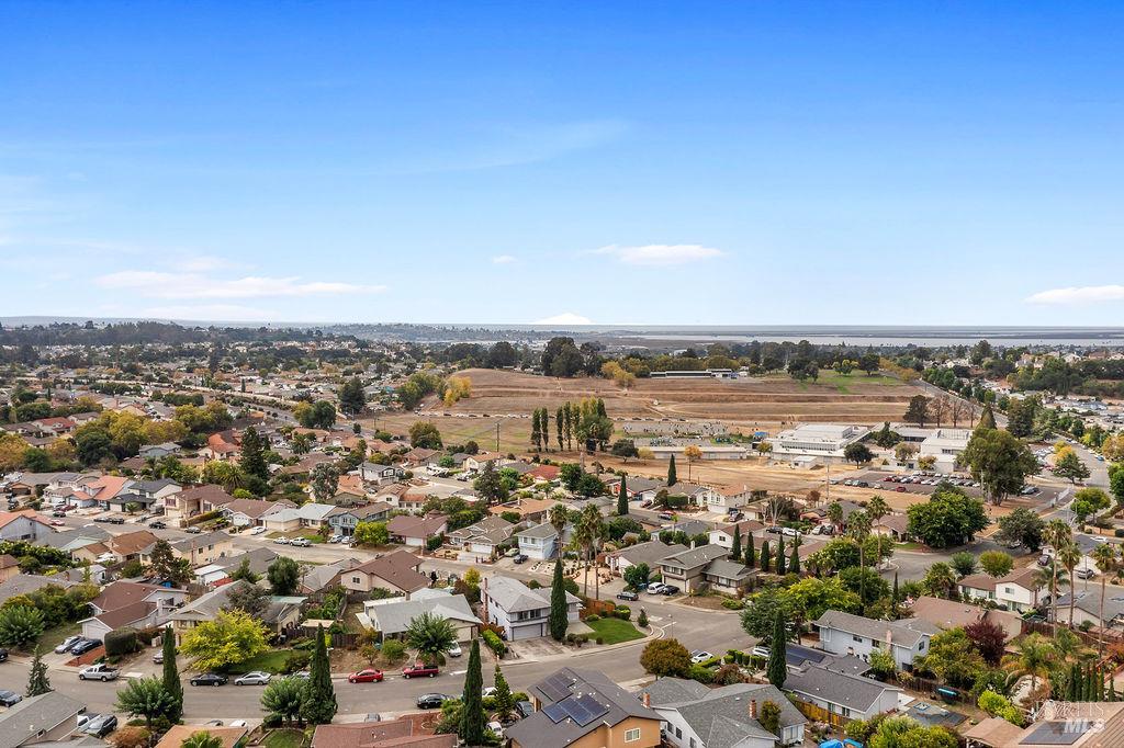 Detail Gallery Image 47 of 49 For 1305 Corcoran Ave, Vallejo,  CA 94589 - 4 Beds | 2/1 Baths