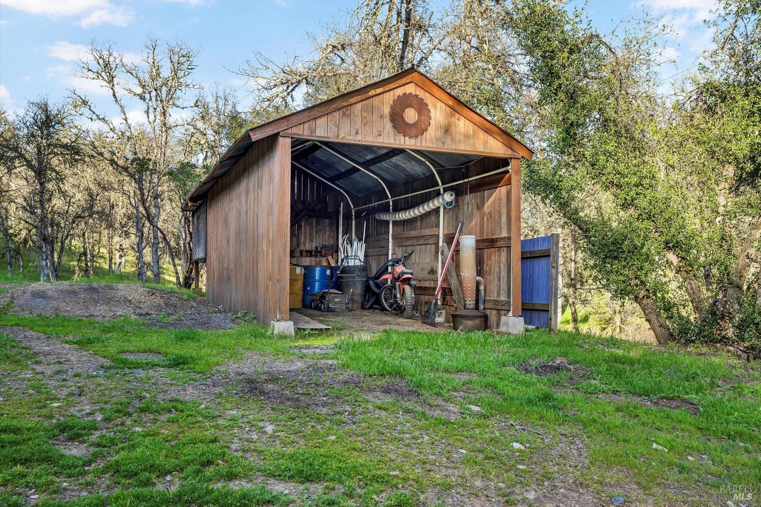 Detail Gallery Image 32 of 51 For 5963 Eickhoff Rd, Lakeport,  CA 95453 - 4 Beds | 2 Baths