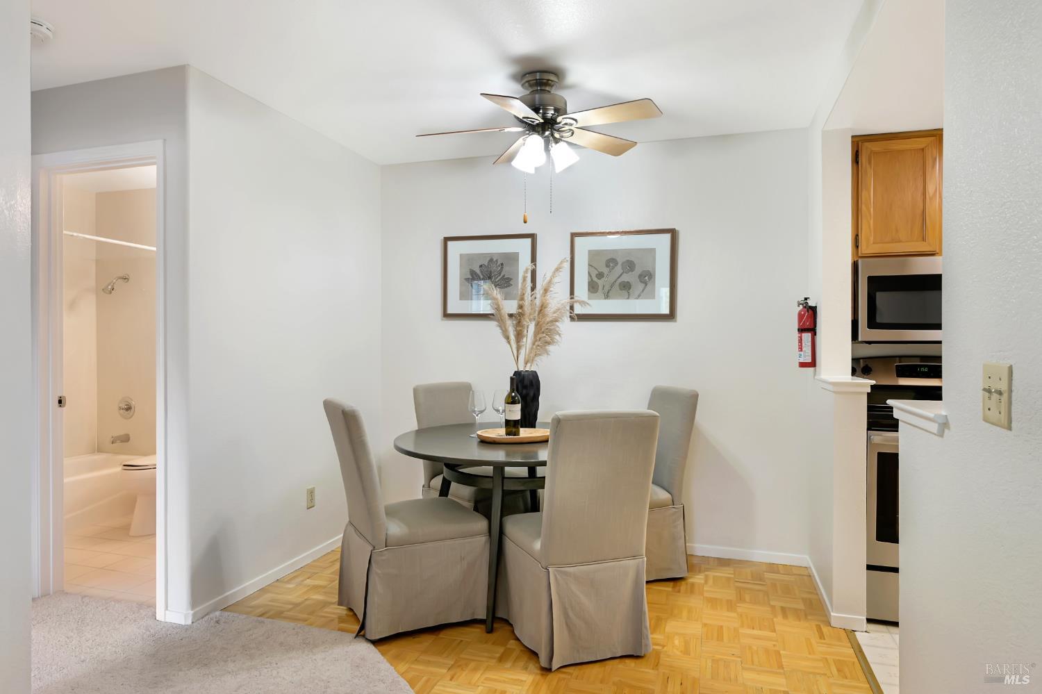 Detail Gallery Image 7 of 32 For 506 Dursey Dr, Pinole,  CA 94564 - 2 Beds | 2 Baths