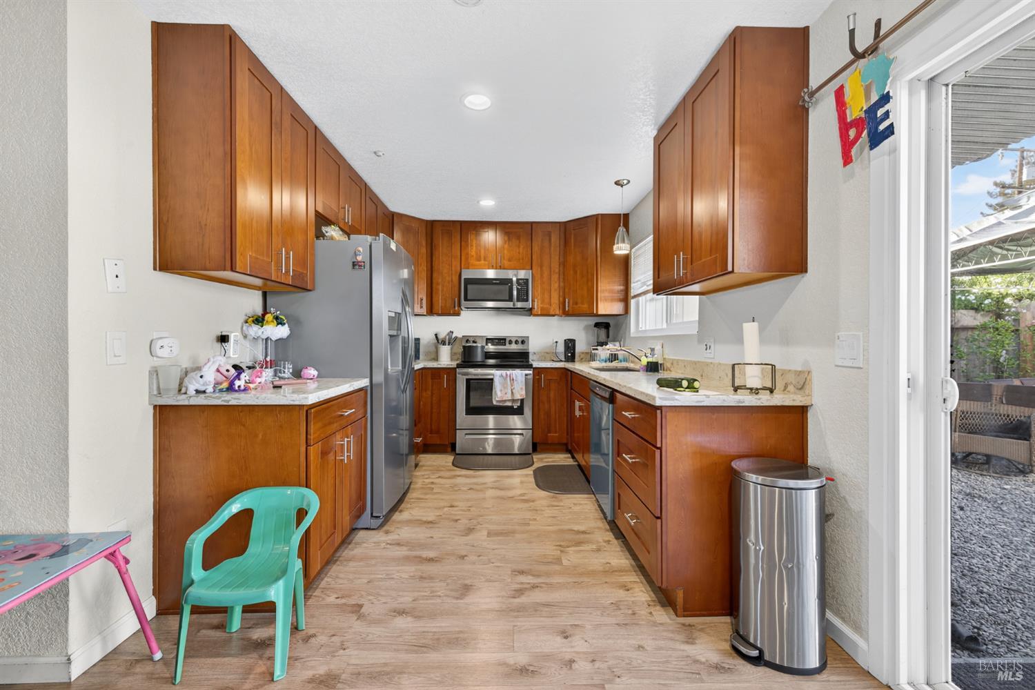 Detail Gallery Image 16 of 43 For 497 Sebastopol Ave, Santa Rosa,  CA 95401 - – Beds | – Baths