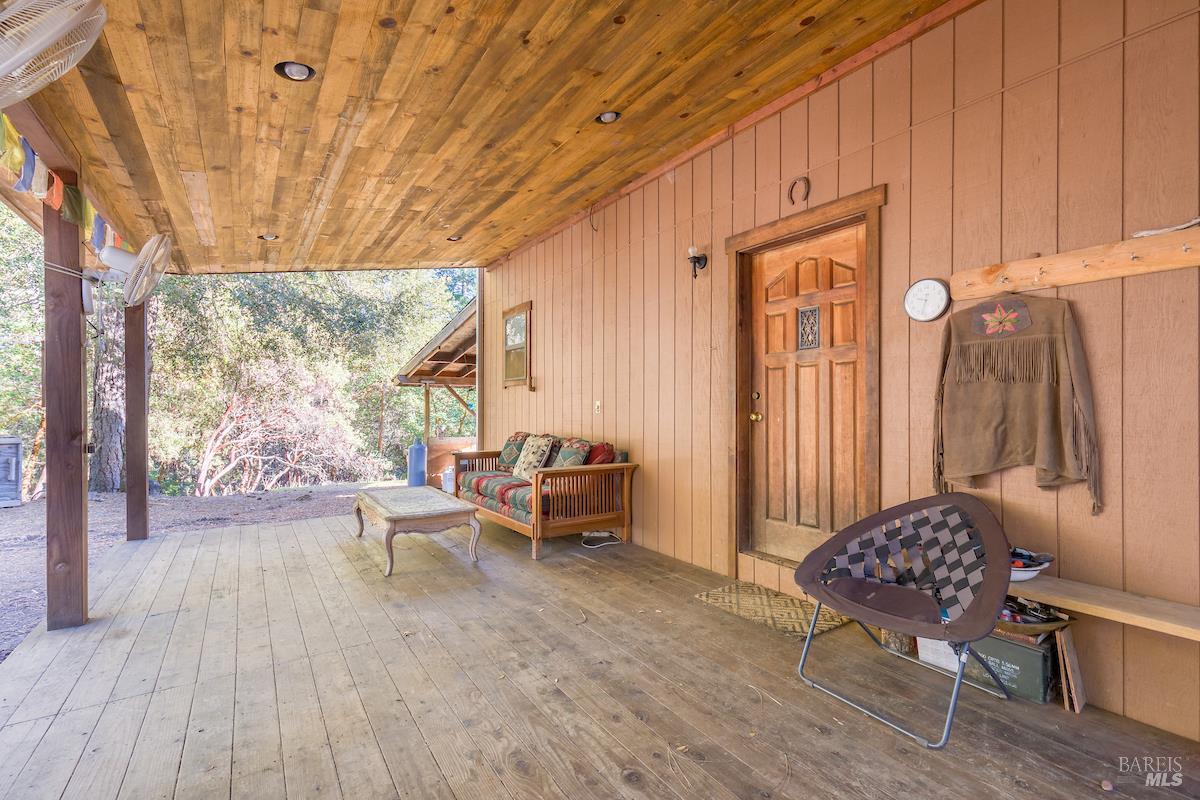 Detail Gallery Image 25 of 33 For 25996 String Creek Rd, Willits,  CA 95490 - 3 Beds | 1 Baths