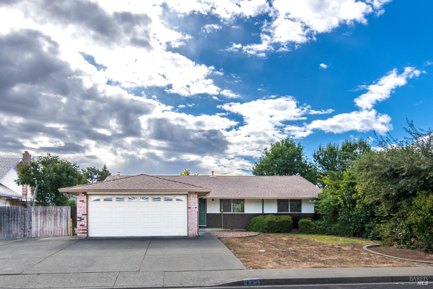 Detail Gallery Image 44 of 44 For 190 Fairview Dr, Vacaville,  CA 95687 - 4 Beds | 2 Baths