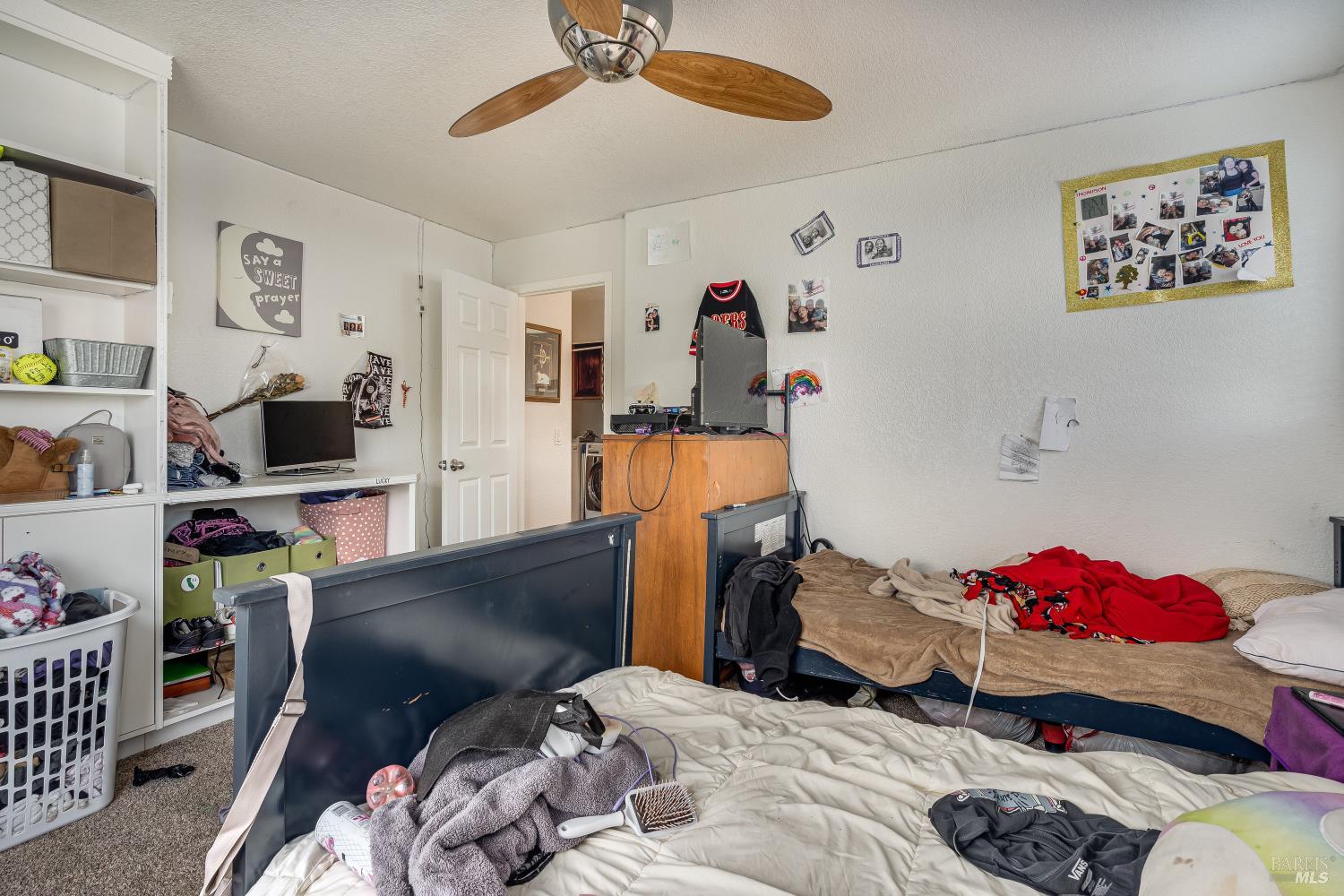 Detail Gallery Image 23 of 34 For 8843 Oakfield Ln, Windsor,  CA 95492 - 3 Beds | 2/1 Baths