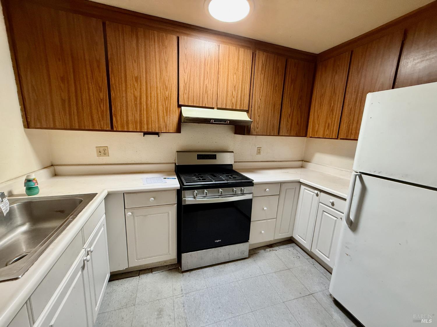 Detail Gallery Image 8 of 12 For 293 Lincoln Ave, Cotati,  CA 94931 - 2 Beds | 1 Baths