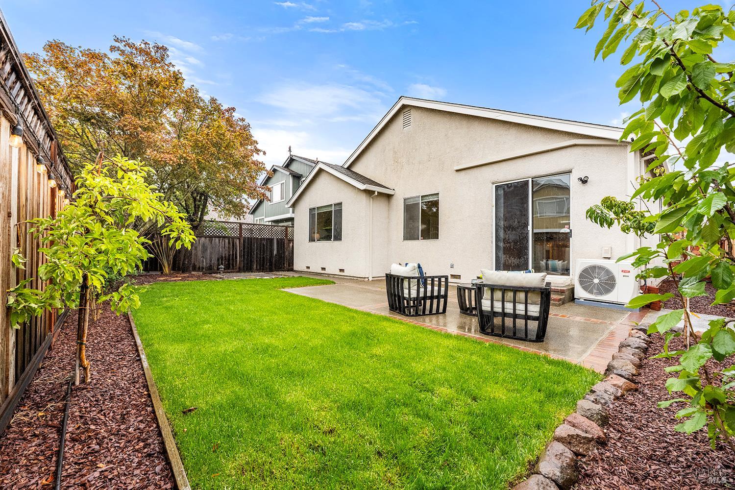 Detail Gallery Image 34 of 34 For 2599 Silver Spur Dr, Santa Rosa,  CA 95407 - 3 Beds | 2 Baths