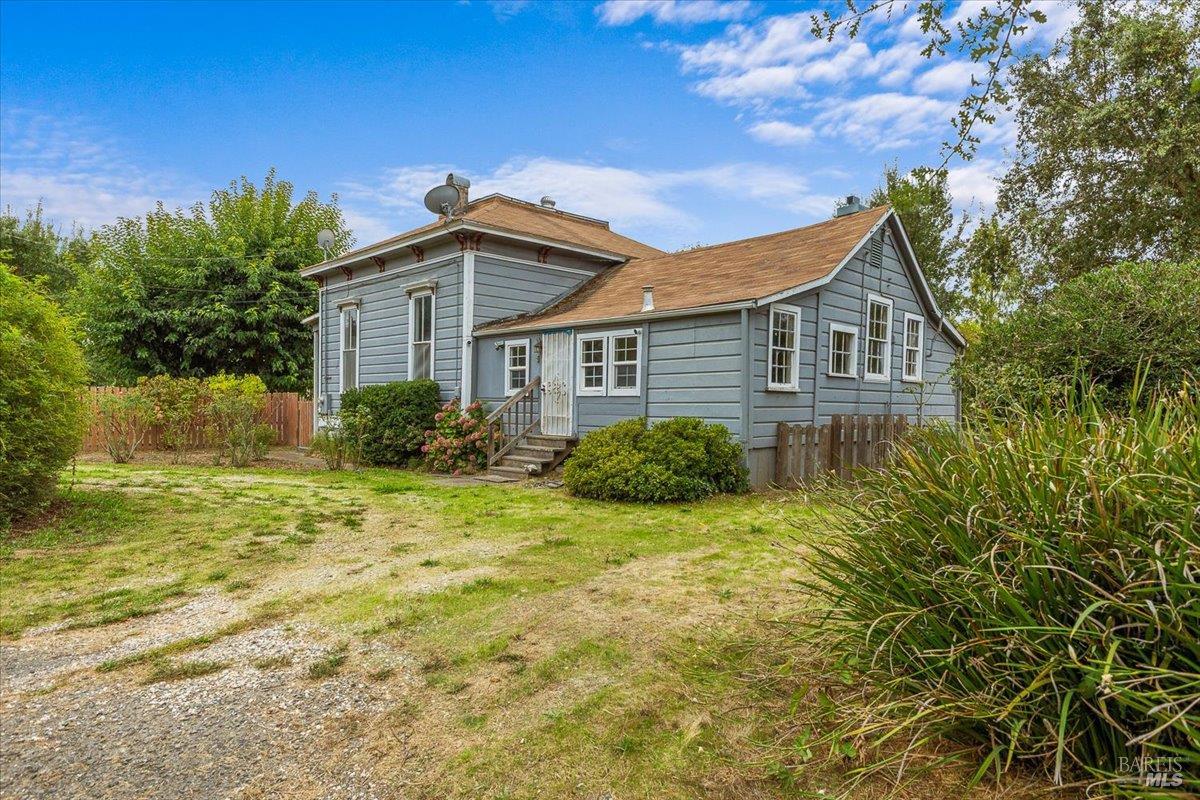 Detail Gallery Image 28 of 40 For 199 W Matheson St, Healdsburg,  CA 95448 - 3 Beds | 1 Baths