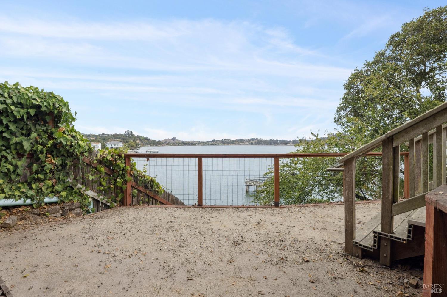 Detail Gallery Image 24 of 27 For 177 Oak Dr, San Rafael,  CA 94901 - 1 Beds | 1 Baths