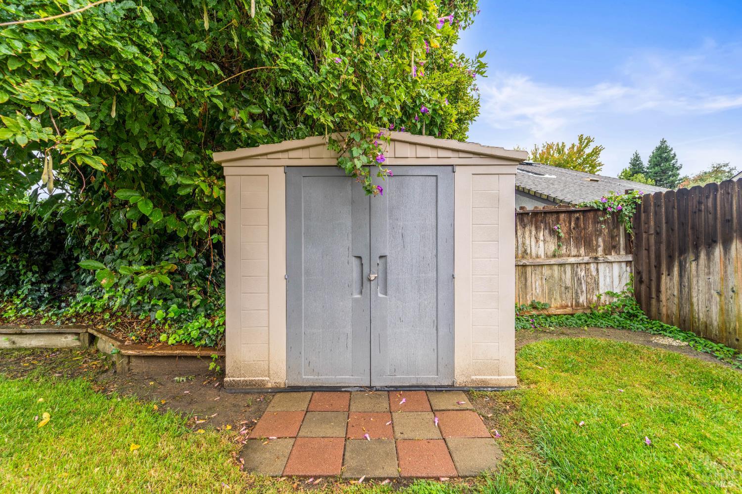 Detail Gallery Image 35 of 39 For 790 Arbor Oaks Dr, Vacaville,  CA 95687 - 4 Beds | 2 Baths