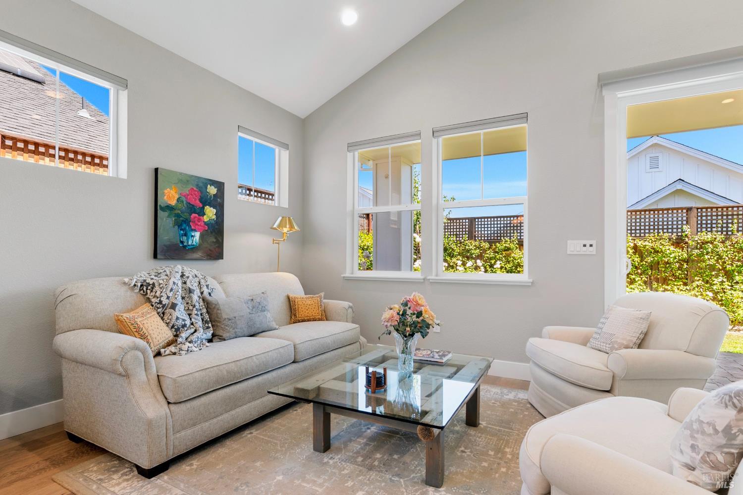 Detail Gallery Image 15 of 41 For 62 Winedale Ln, Napa,  CA 94558 - 3 Beds | 2 Baths