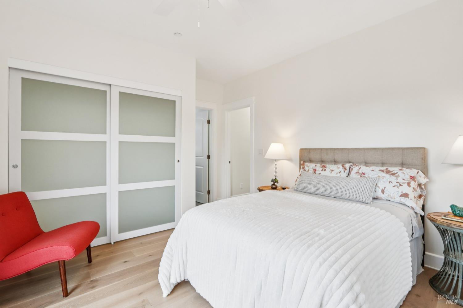 Detail Gallery Image 14 of 31 For 2575 Fremont Dr, Sonoma,  CA 95476 - 2 Beds | 2 Baths