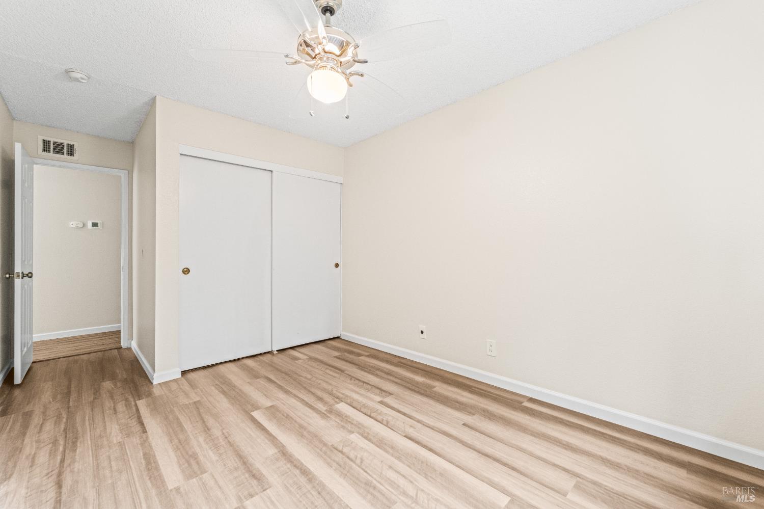 Detail Gallery Image 19 of 39 For 790 Arbor Oaks Dr, Vacaville,  CA 95687 - 4 Beds | 2 Baths