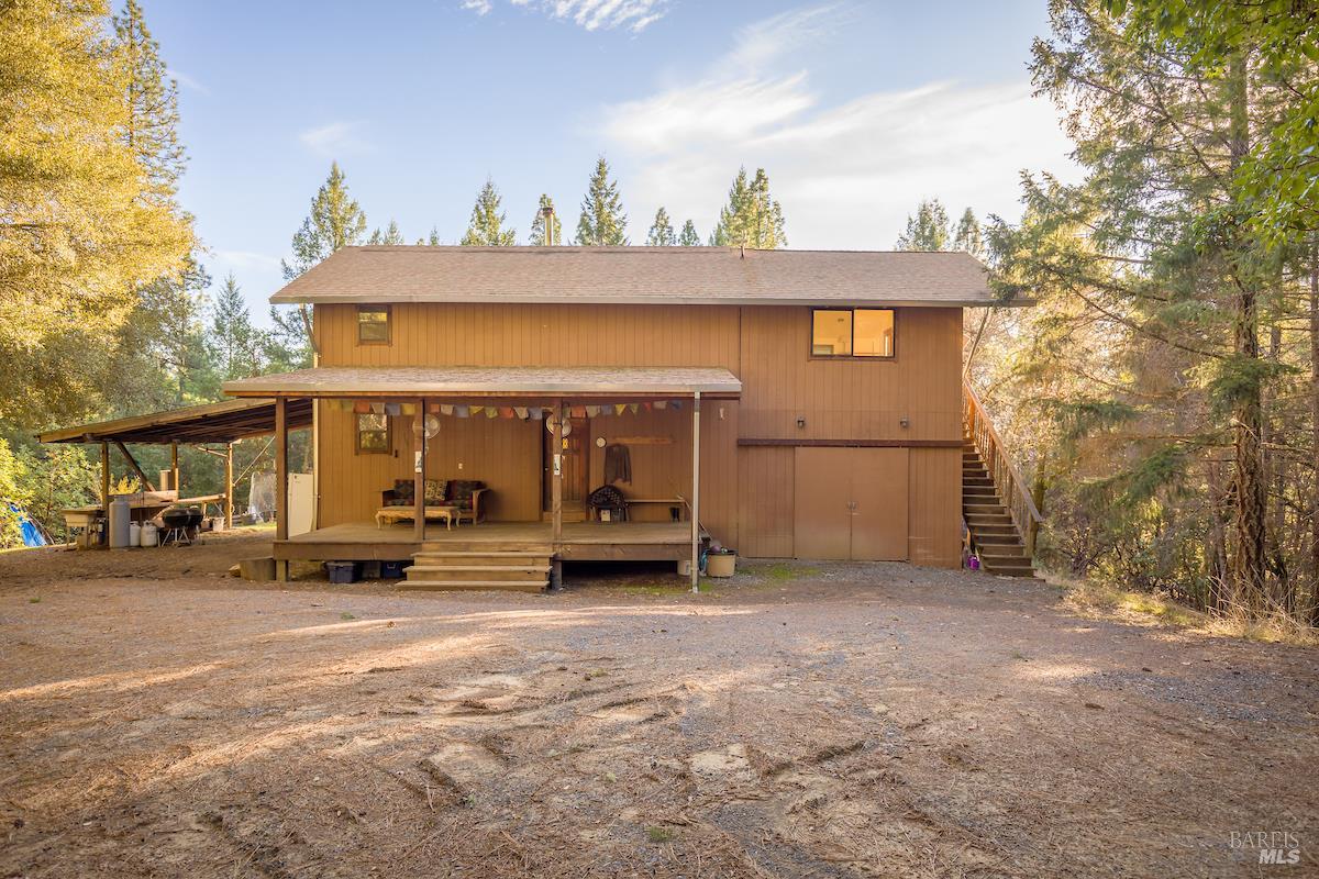 Detail Gallery Image 4 of 33 For 25996 String Creek Rd, Willits,  CA 95490 - 3 Beds | 1 Baths