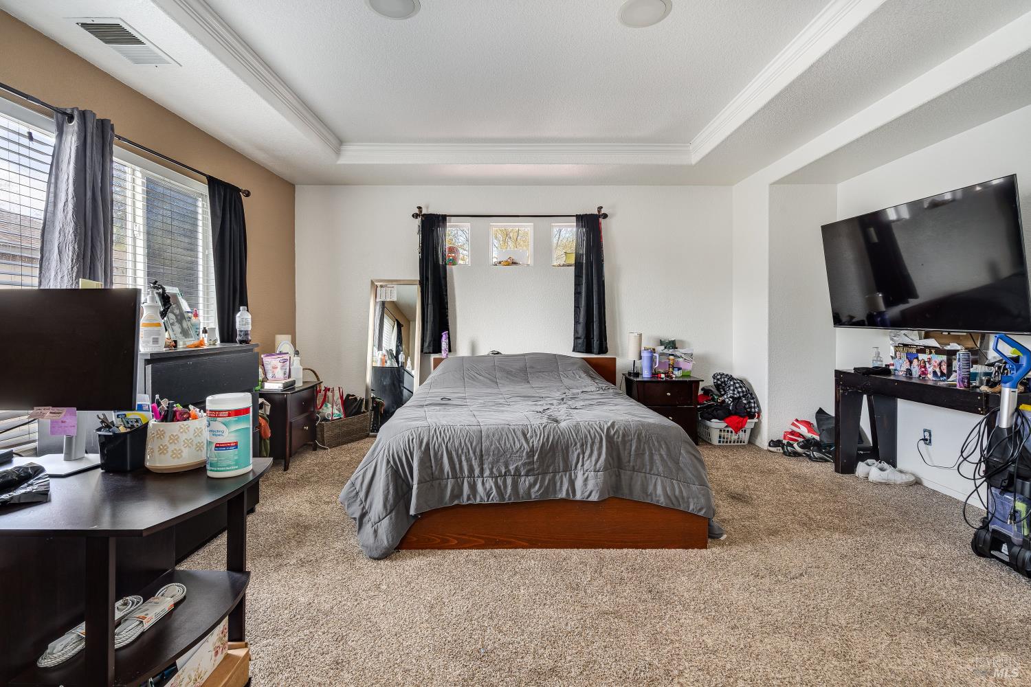 Detail Gallery Image 18 of 34 For 8843 Oakfield Ln, Windsor,  CA 95492 - 3 Beds | 2/1 Baths