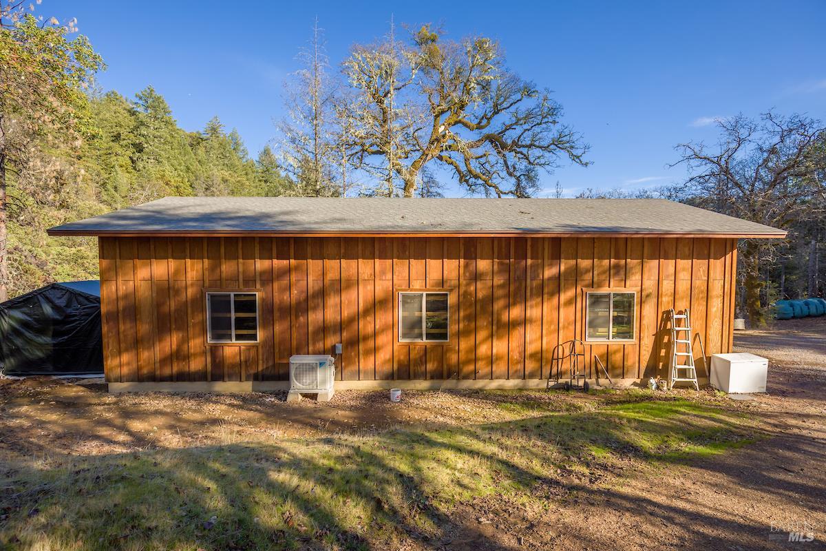 Detail Gallery Image 19 of 33 For 25996 String Creek Rd, Willits,  CA 95490 - 3 Beds | 1 Baths