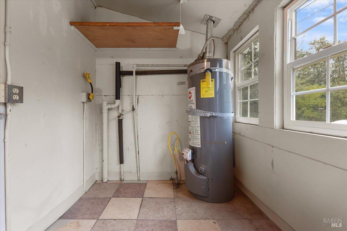 Detail Gallery Image 23 of 40 For 199 W Matheson St, Healdsburg,  CA 95448 - 3 Beds | 1 Baths