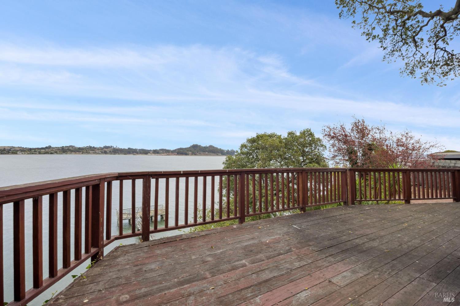 Detail Gallery Image 13 of 27 For 177 Oak Dr, San Rafael,  CA 94901 - 1 Beds | 1 Baths