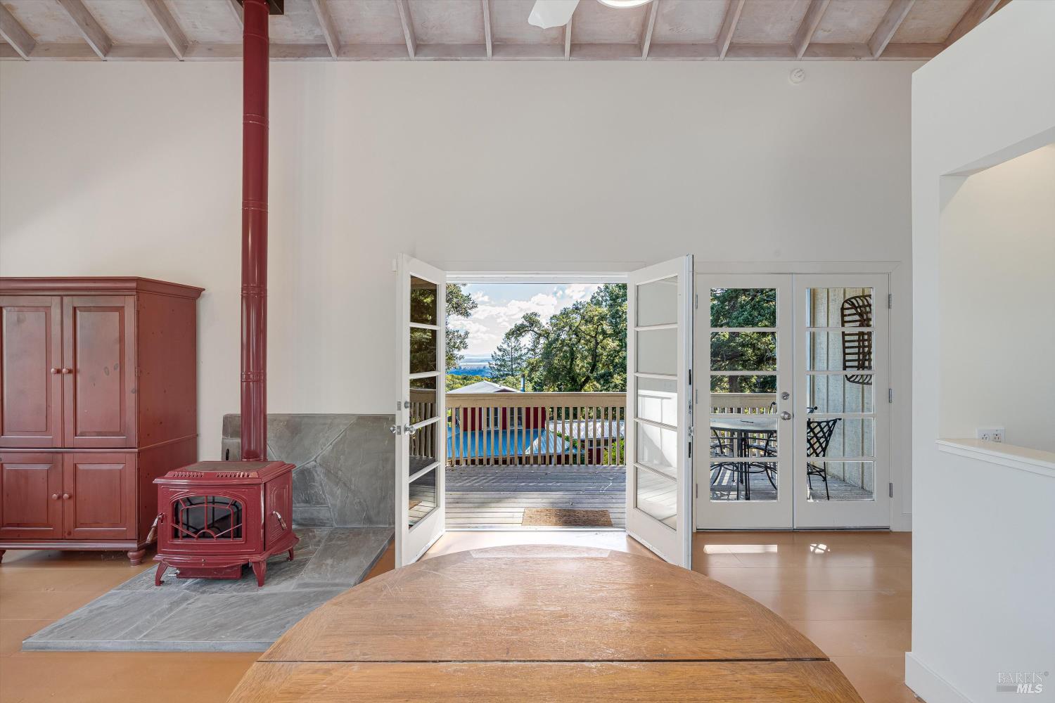 Detail Gallery Image 29 of 42 For 3200 Castle Rd, Sonoma,  CA 95476 - 6 Beds | 4 Baths