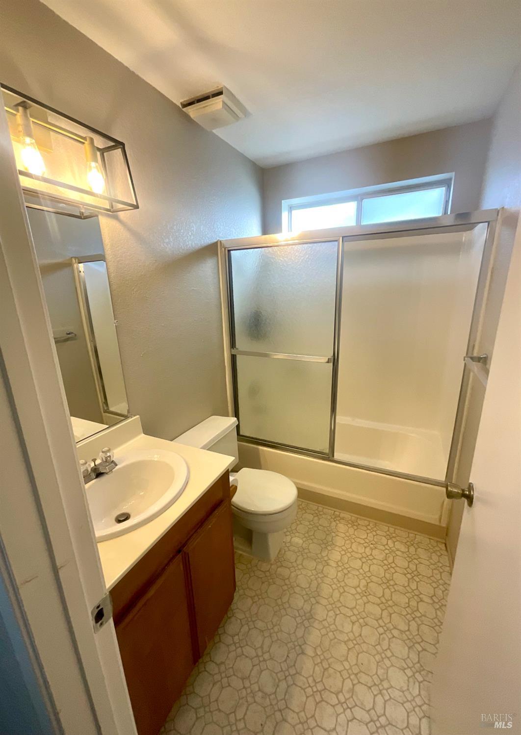 Detail Gallery Image 7 of 14 For 1454 Monitor Ave, Suisun City,  CA 94585 - 3 Beds | 2 Baths