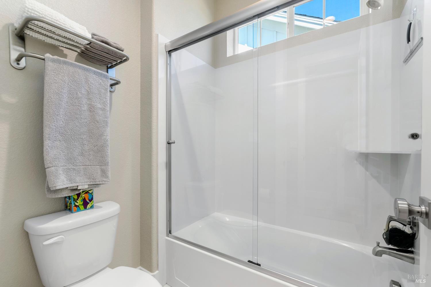 Detail Gallery Image 24 of 41 For 62 Winedale Ln, Napa,  CA 94558 - 3 Beds | 2 Baths