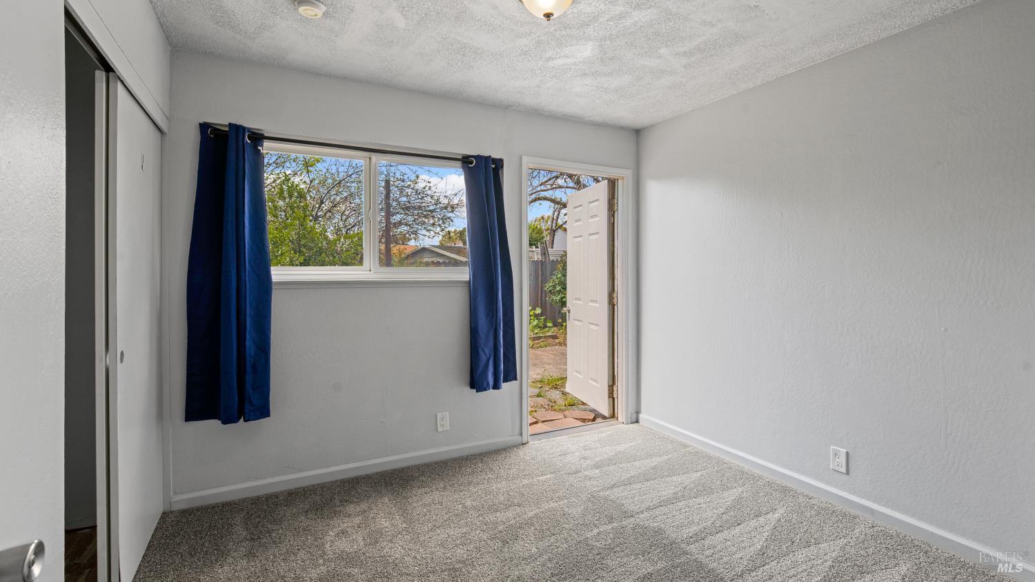 Detail Gallery Image 20 of 37 For 2571 Sunrise Dr, Fairfield,  CA 94533 - 4 Beds | 2 Baths