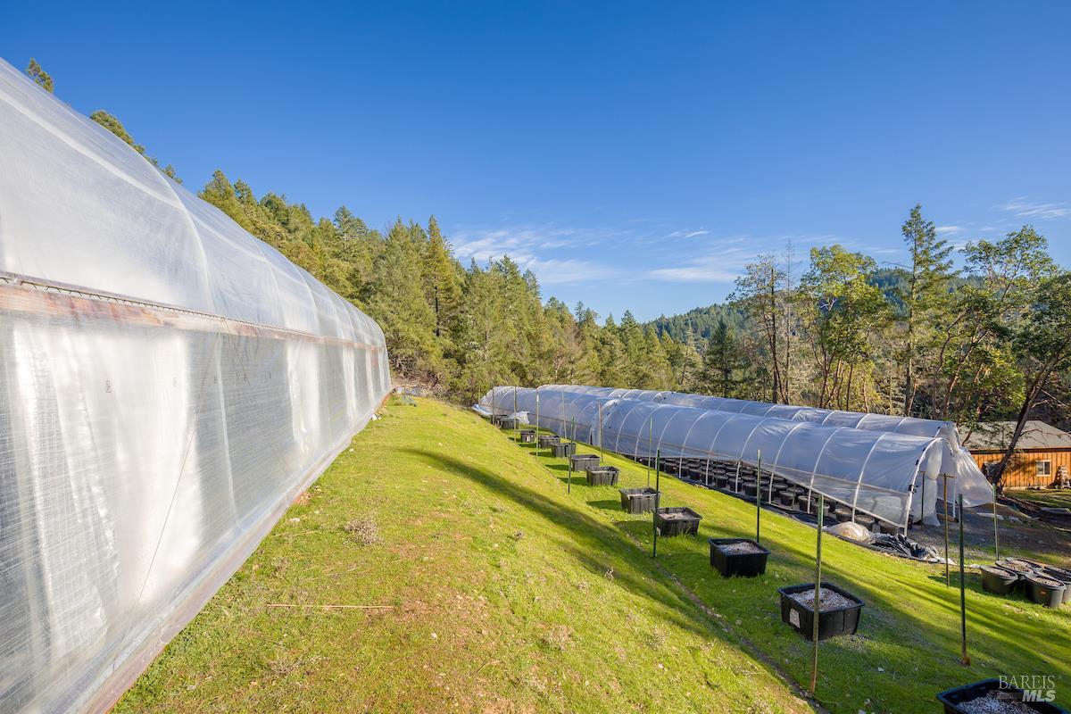 Detail Gallery Image 29 of 33 For 25996 String Creek Rd, Willits,  CA 95490 - 3 Beds | 1 Baths