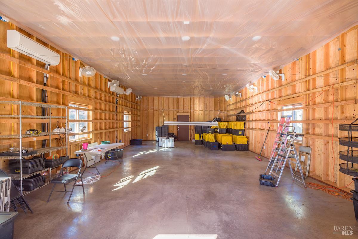 Detail Gallery Image 24 of 33 For 25996 String Creek Rd, Willits,  CA 95490 - 3 Beds | 1 Baths