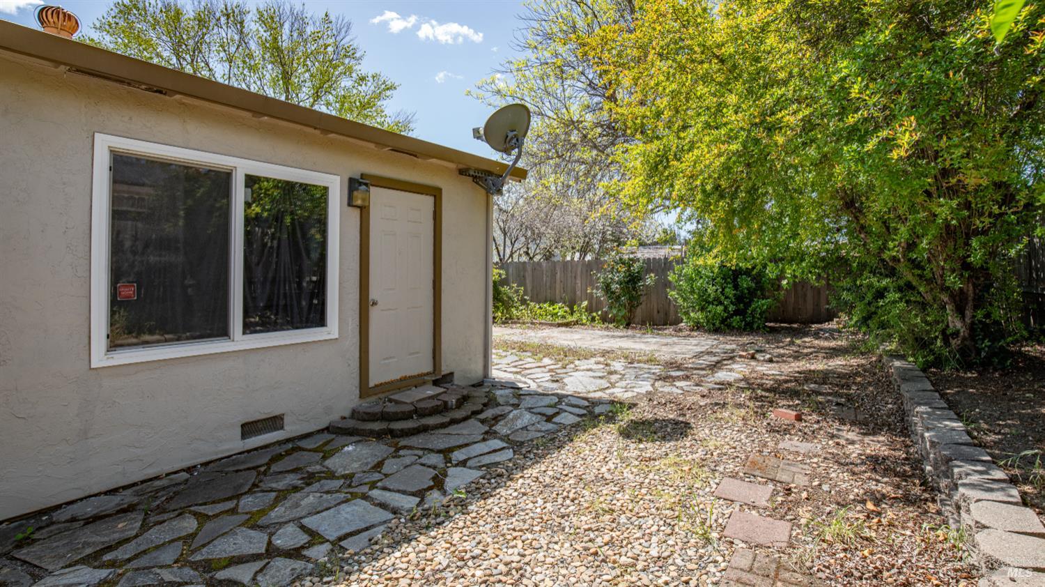 Detail Gallery Image 36 of 37 For 2571 Sunrise Dr, Fairfield,  CA 94533 - 4 Beds | 2 Baths