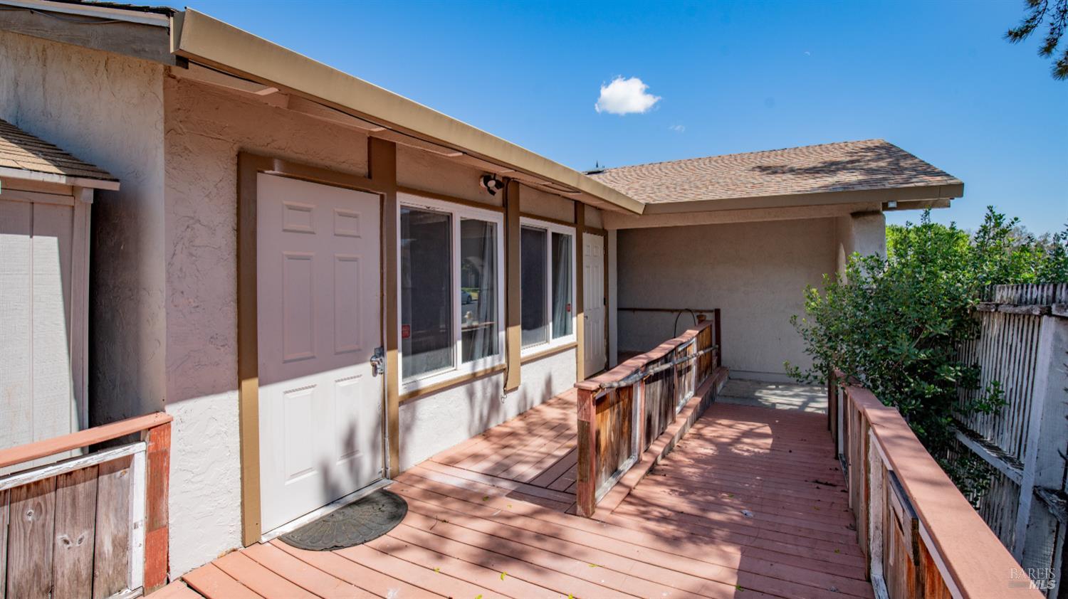 Detail Gallery Image 5 of 37 For 2571 Sunrise Dr, Fairfield,  CA 94533 - 4 Beds | 2 Baths