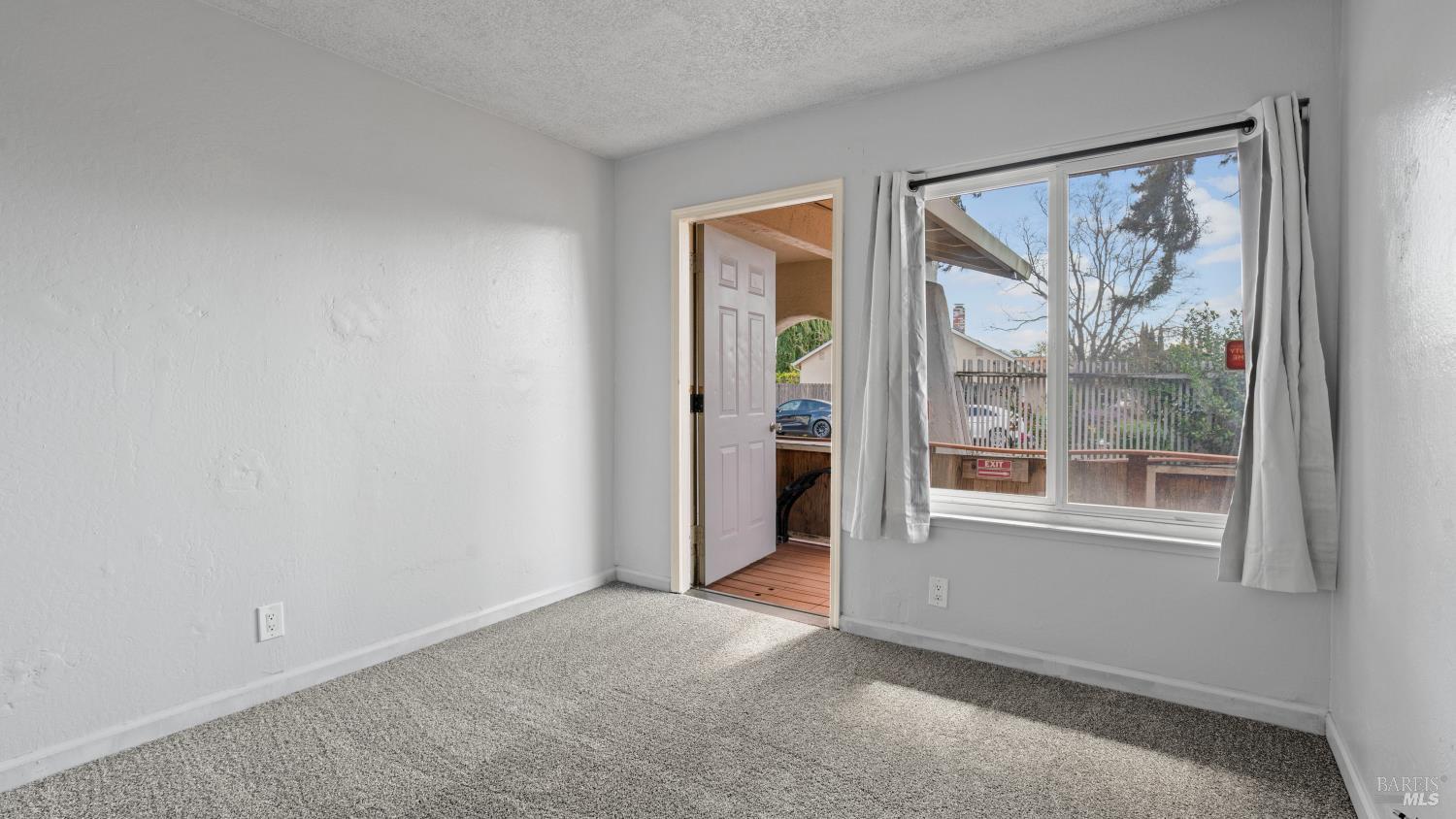 Detail Gallery Image 24 of 37 For 2571 Sunrise Dr, Fairfield,  CA 94533 - 4 Beds | 2 Baths