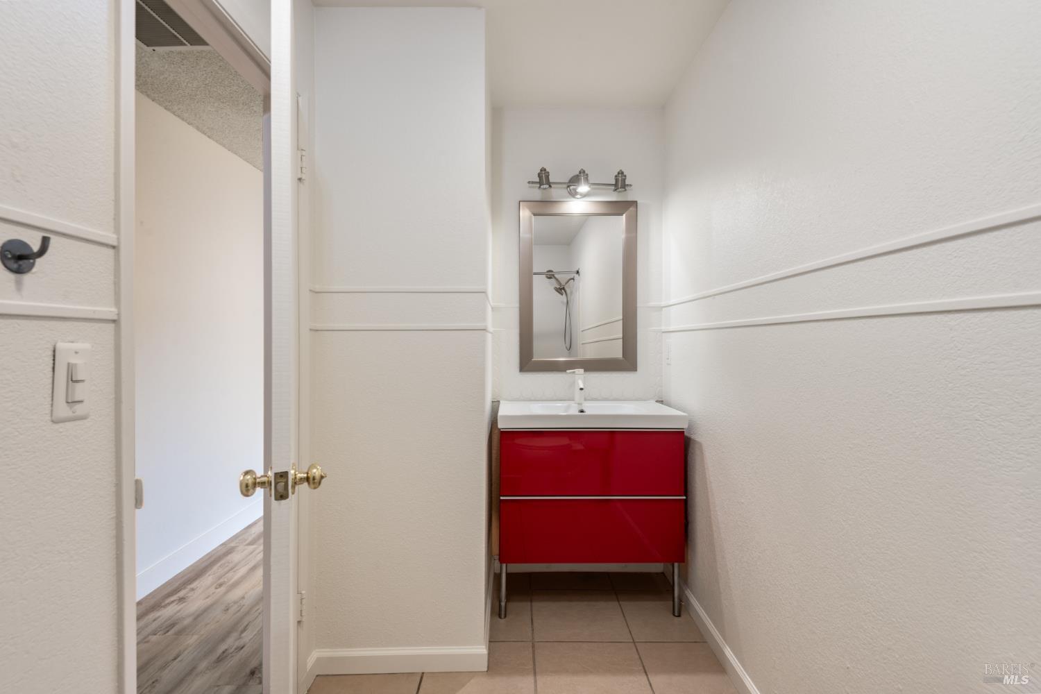 Detail Gallery Image 20 of 37 For 2158 Rivera Dr, Santa Rosa,  CA 95409 - 3 Beds | 2 Baths