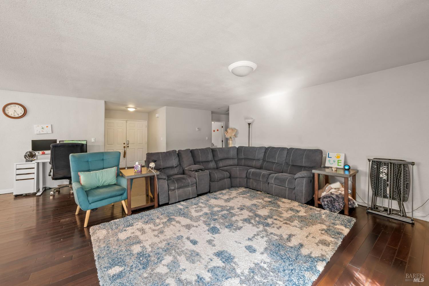 Detail Gallery Image 11 of 36 For 506 Midway Ct, Martinez,  CA 94553 - 3 Beds | 2 Baths