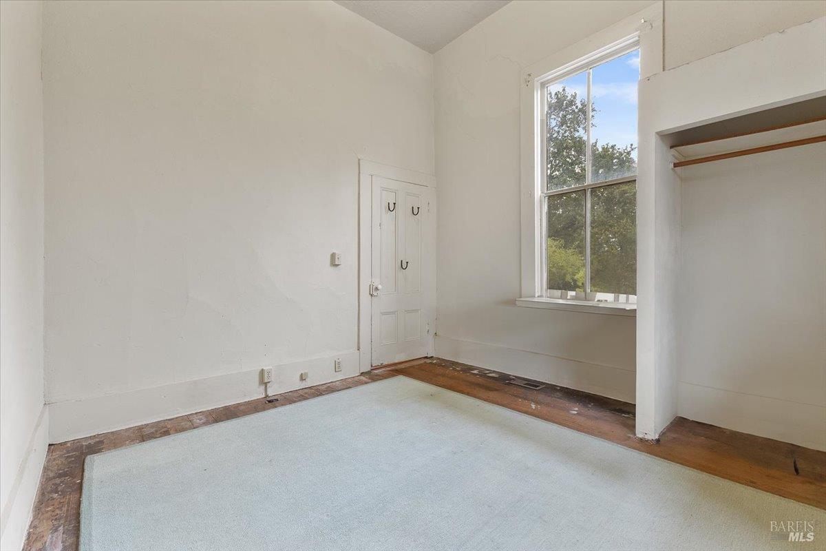 Detail Gallery Image 11 of 40 For 199 W Matheson St, Healdsburg,  CA 95448 - 3 Beds | 1 Baths