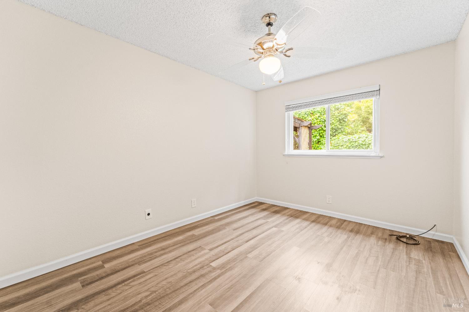 Detail Gallery Image 18 of 39 For 790 Arbor Oaks Dr, Vacaville,  CA 95687 - 4 Beds | 2 Baths