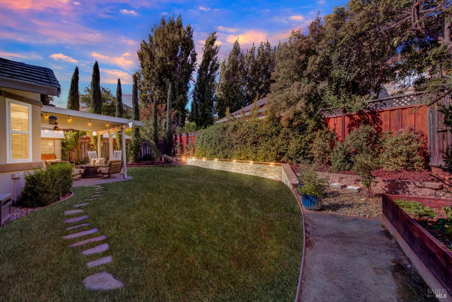 Detail Gallery Image 76 of 78 For 3442 Glen Ellen Dr, Fairfield,  CA 94534 - 5 Beds | 3 Baths