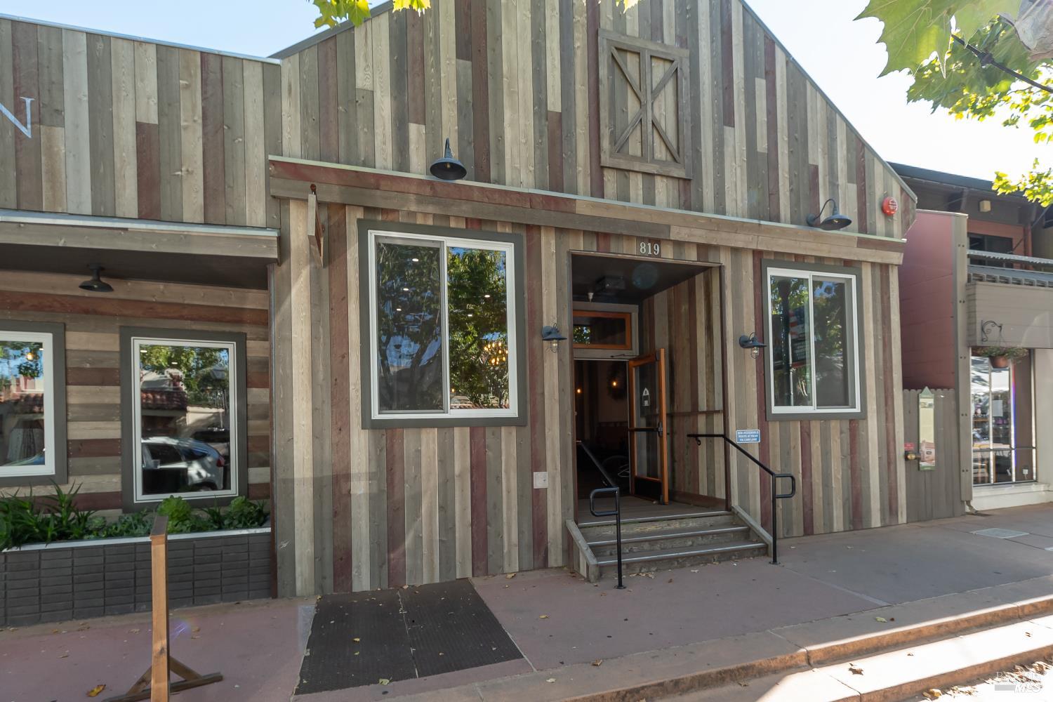 Detail Gallery Image 19 of 21 For 306 Silvio Ln, Novato,  CA 94947 - 2 Beds | 1 Baths