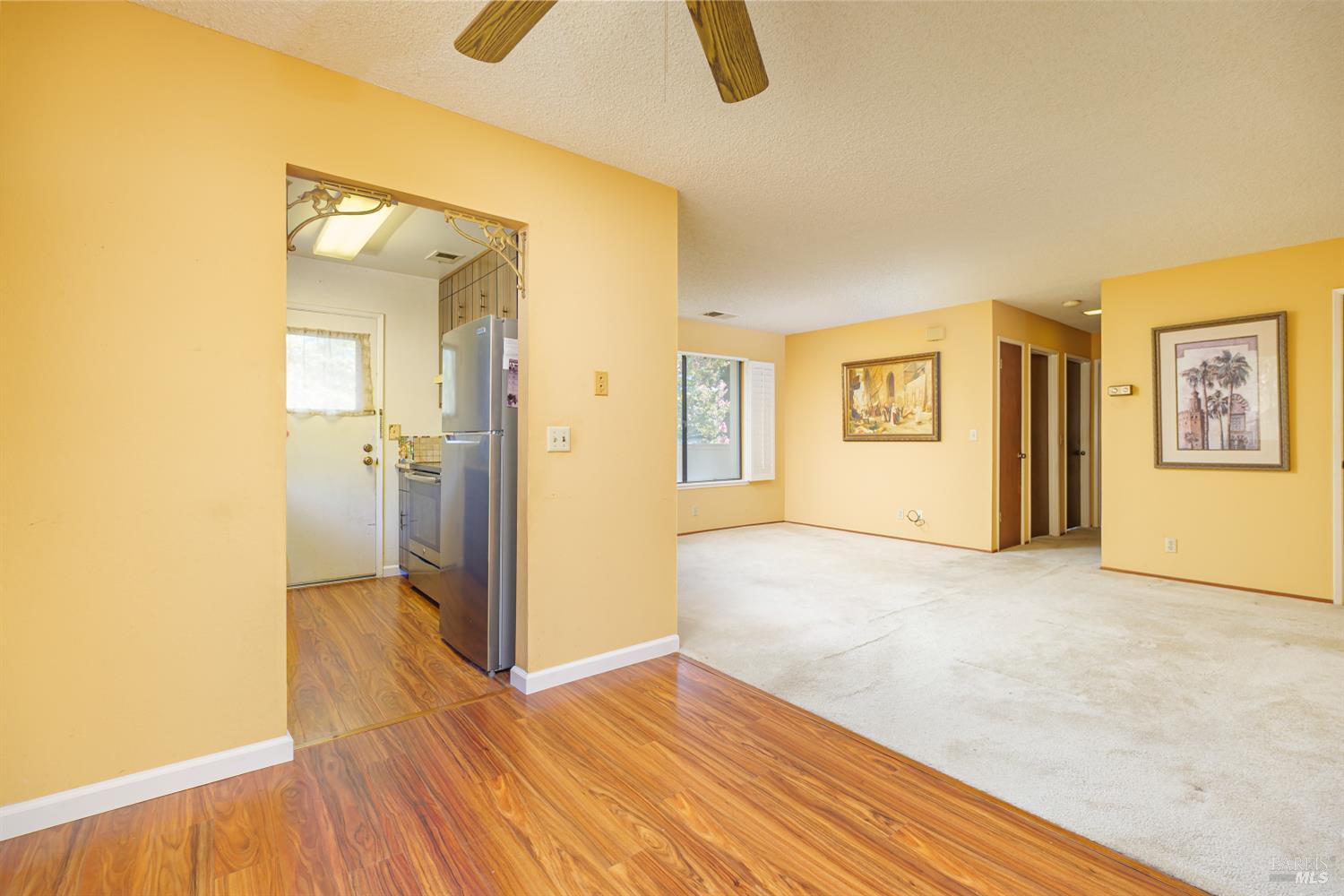 Detail Gallery Image 9 of 21 For 306 Silvio Ln, Novato,  CA 94947 - 2 Beds | 1 Baths