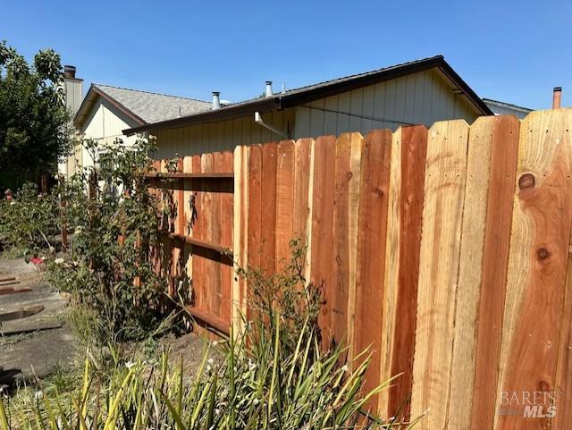 Detail Gallery Image 33 of 41 For 1411 Klamath Dr, Suisun City,  CA 94585 - 3 Beds | 2/1 Baths