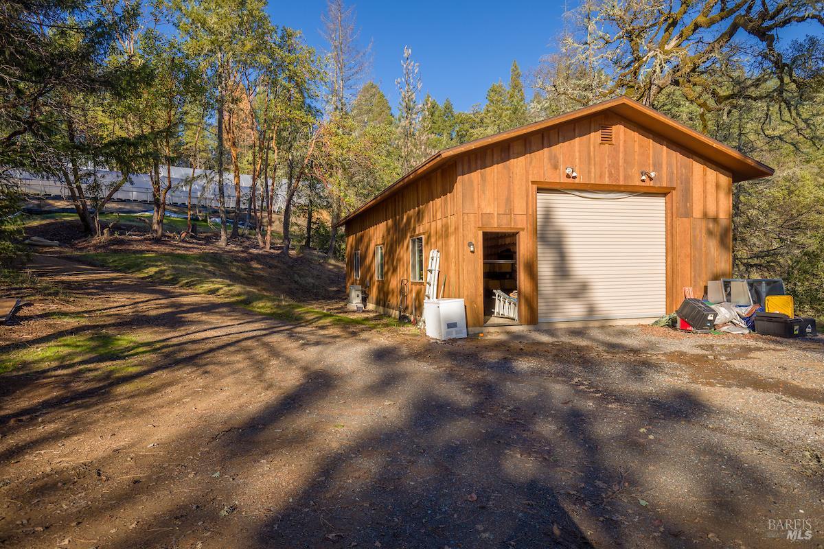 Detail Gallery Image 21 of 33 For 25996 String Creek Rd, Willits,  CA 95490 - 3 Beds | 1 Baths