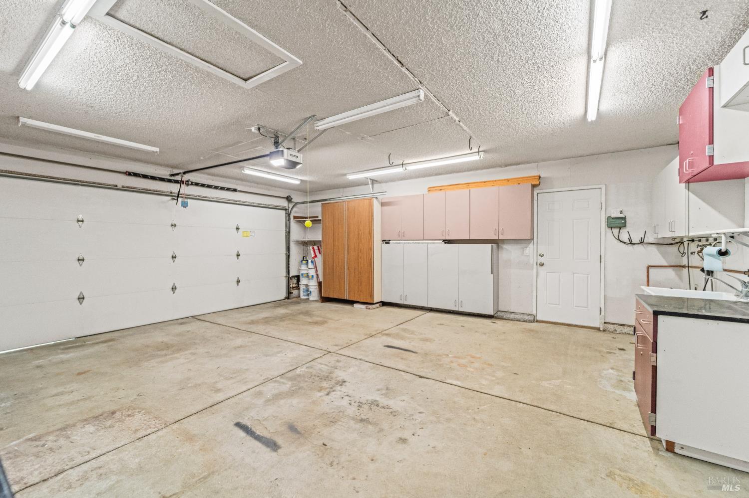 Detail Gallery Image 37 of 39 For 790 Arbor Oaks Dr, Vacaville,  CA 95687 - 4 Beds | 2 Baths