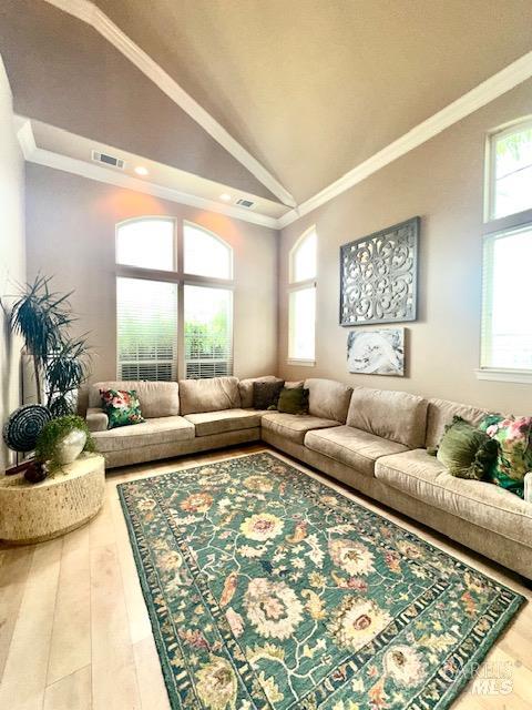 Detail Gallery Image 3 of 20 For 6260 Carmel Dr, Redding,  CA 96003 - 4 Beds | 2/1 Baths