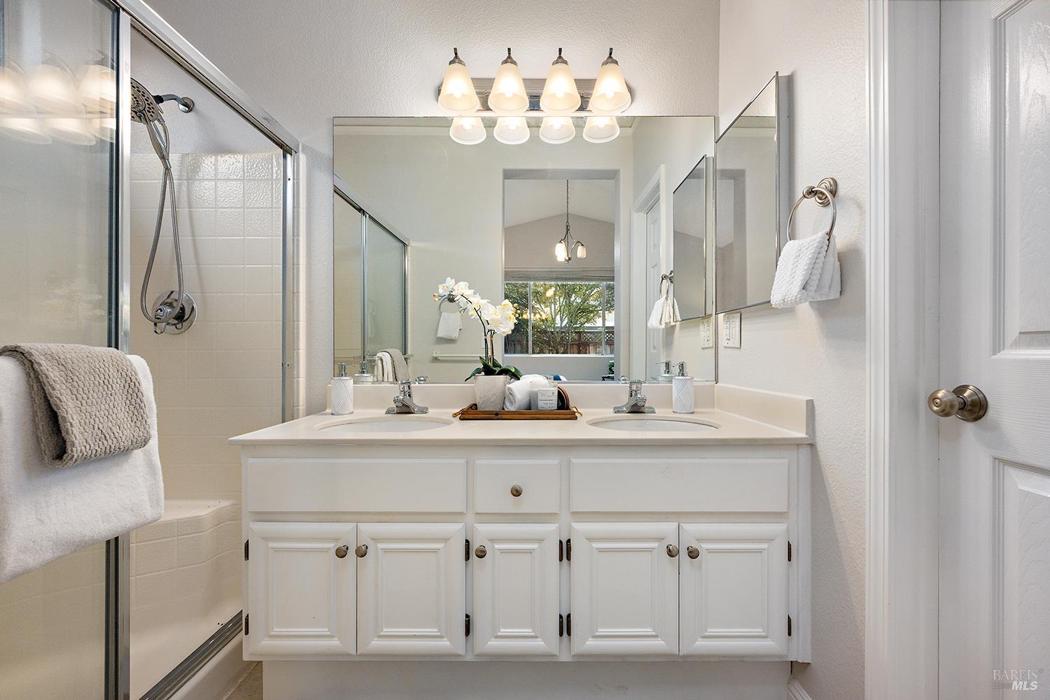 Detail Gallery Image 24 of 34 For 2599 Silver Spur Dr, Santa Rosa,  CA 95407 - 3 Beds | 2 Baths