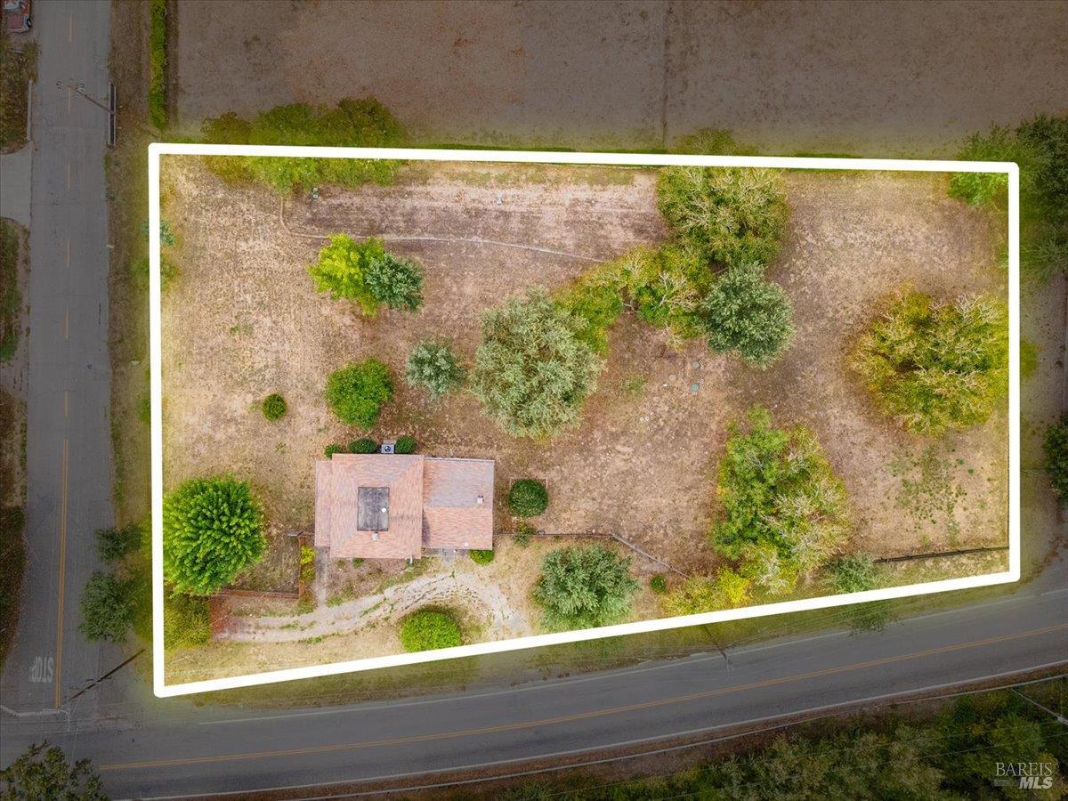 Detail Gallery Image 31 of 40 For 199 W Matheson St, Healdsburg,  CA 95448 - 3 Beds | 1 Baths