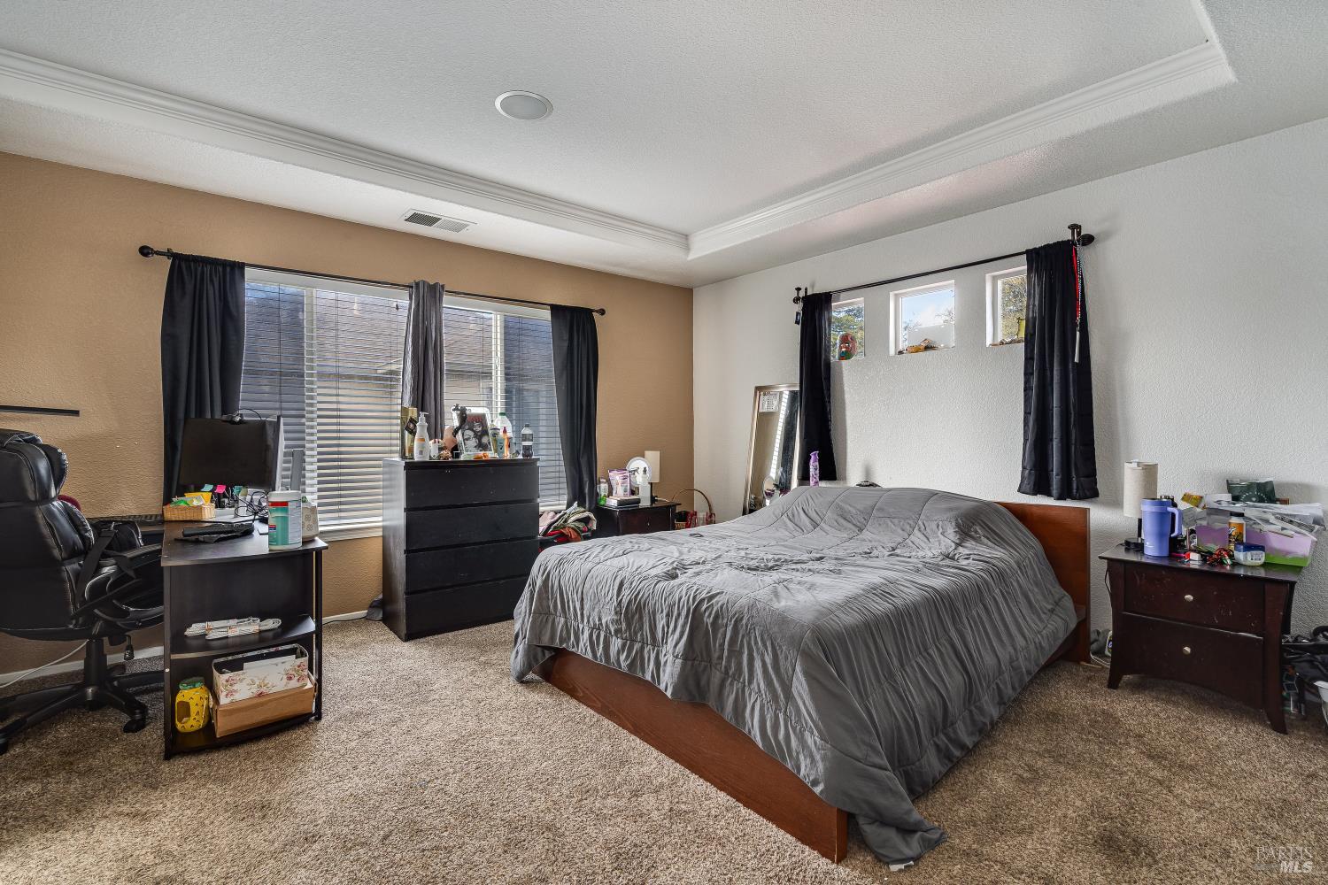 Detail Gallery Image 19 of 34 For 8843 Oakfield Ln, Windsor,  CA 95492 - 3 Beds | 2/1 Baths