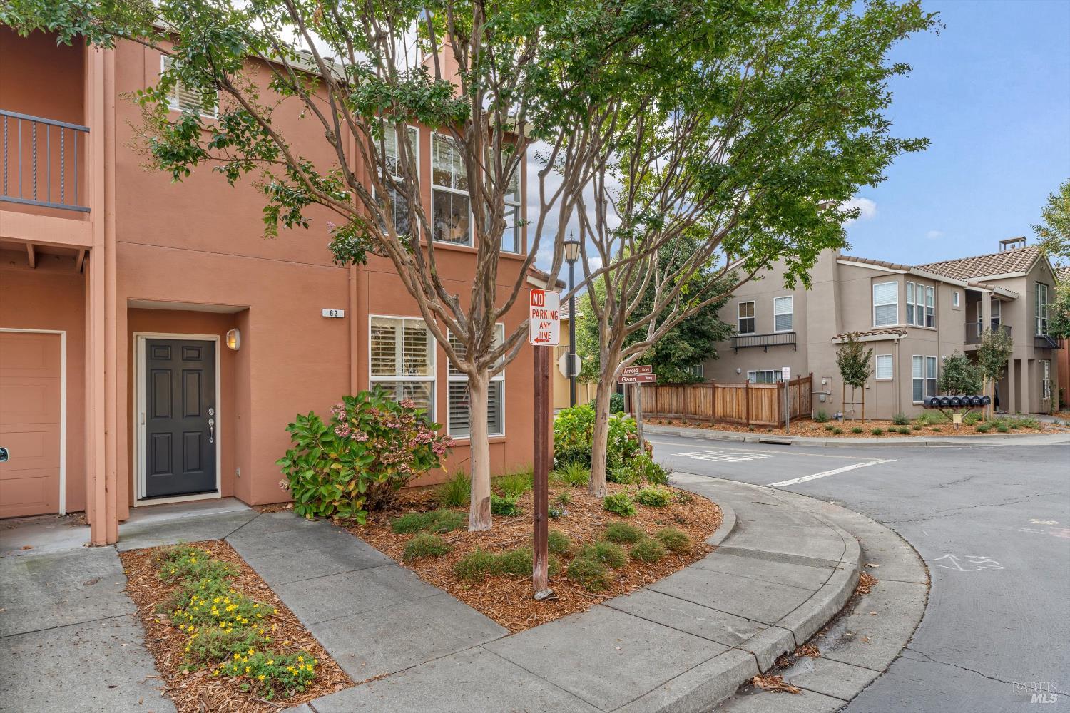 Detail Gallery Image 30 of 38 For 63 Gann Way, Novato,  CA 94949 - 2 Beds | 2/1 Baths