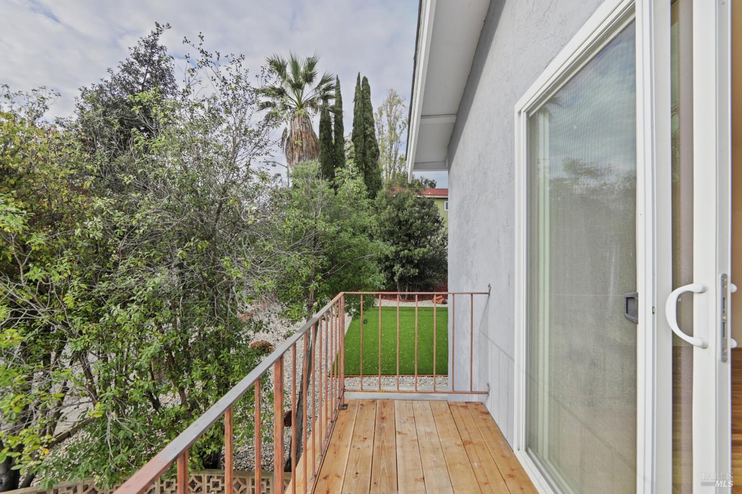 Detail Gallery Image 31 of 46 For 240 Parkview Ter, Vallejo,  CA 94589 - 3 Beds | 2/1 Baths