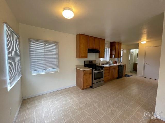 Detail Gallery Image 33 of 52 For 3960 Llano Rd, Santa Rosa,  CA 95407 - 6 Beds | 4 Baths